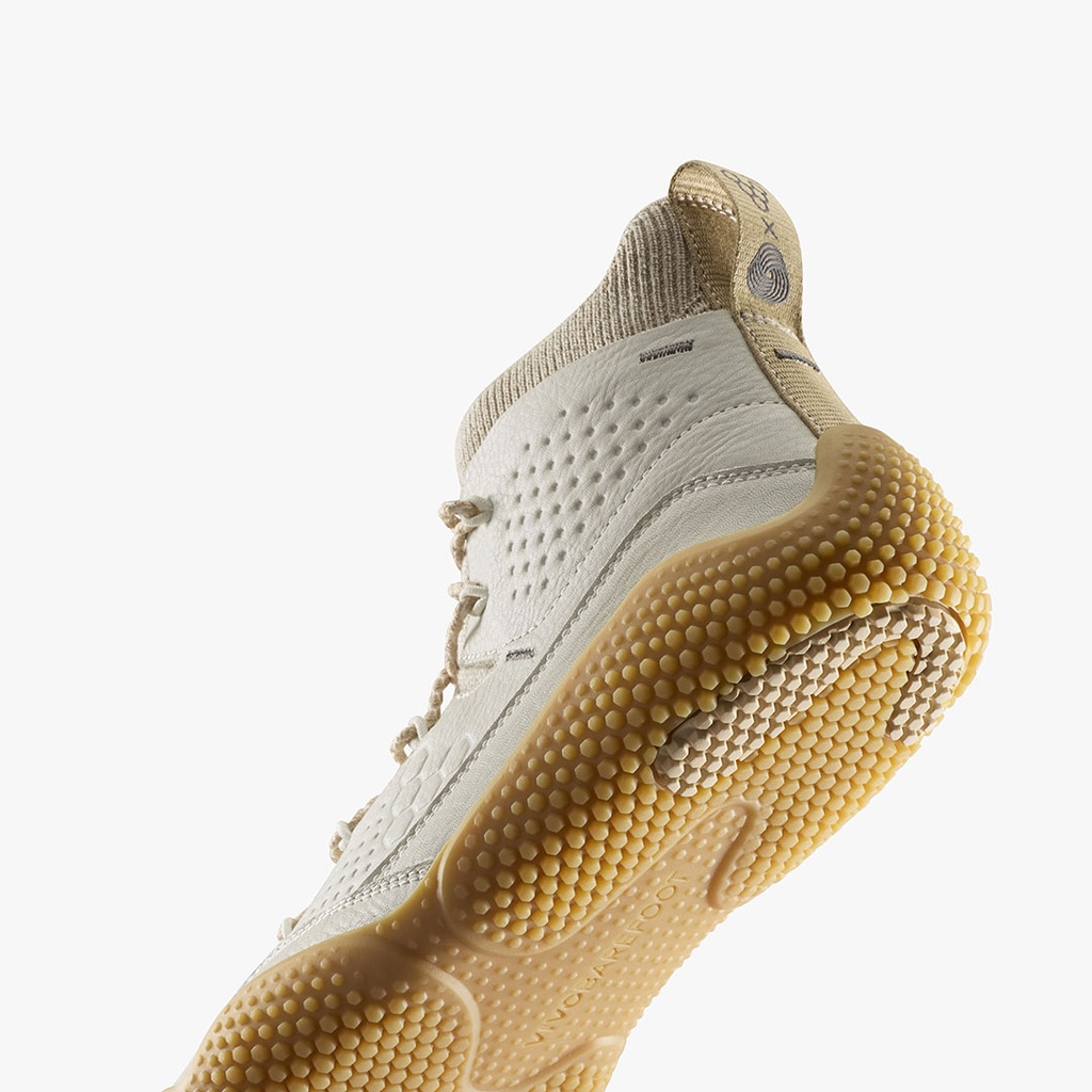 Motus Studio Mid LTH Womens