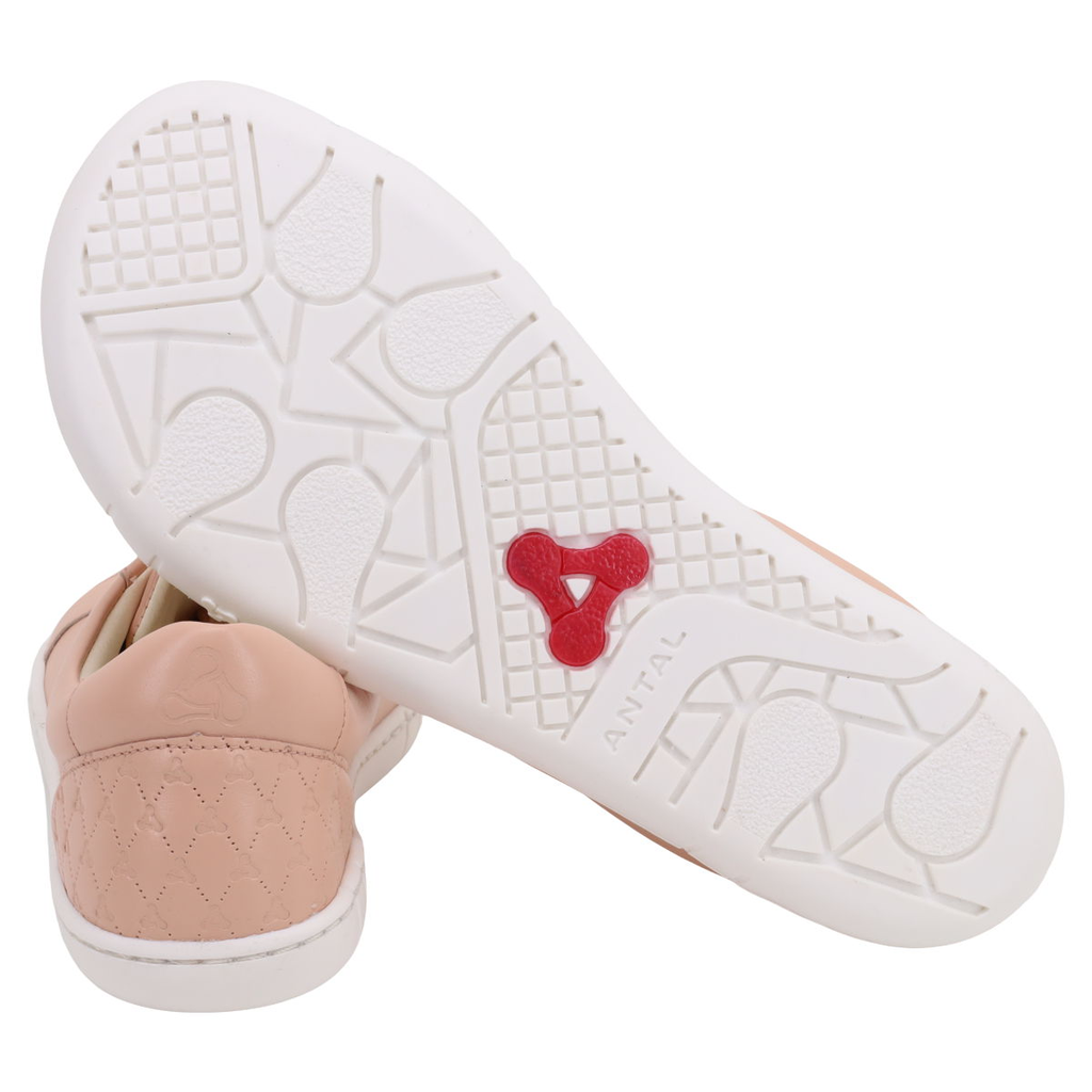 antal-amada-leder-sneaker-pfirsich-2025-03-31-11-06-11.webp