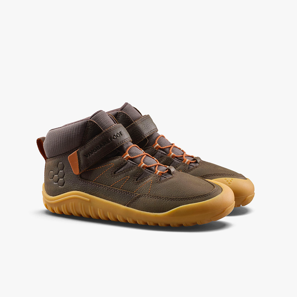 [115169-0135] Tracker AT Juniors (Acorn, 35)
